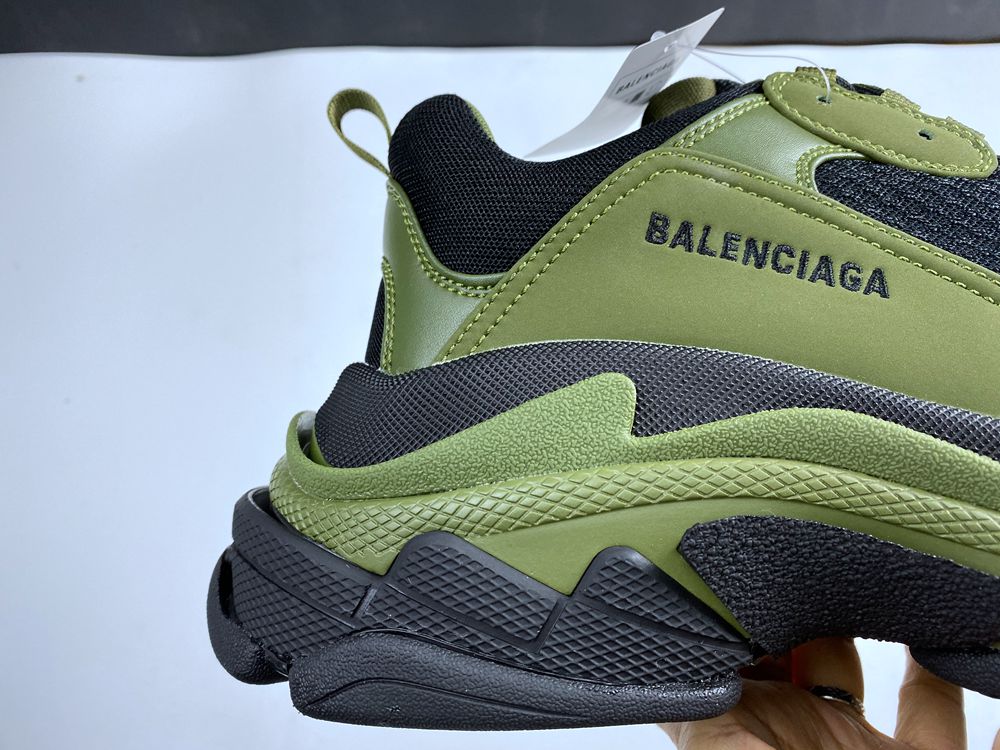 BLG TRACK SNEAKER